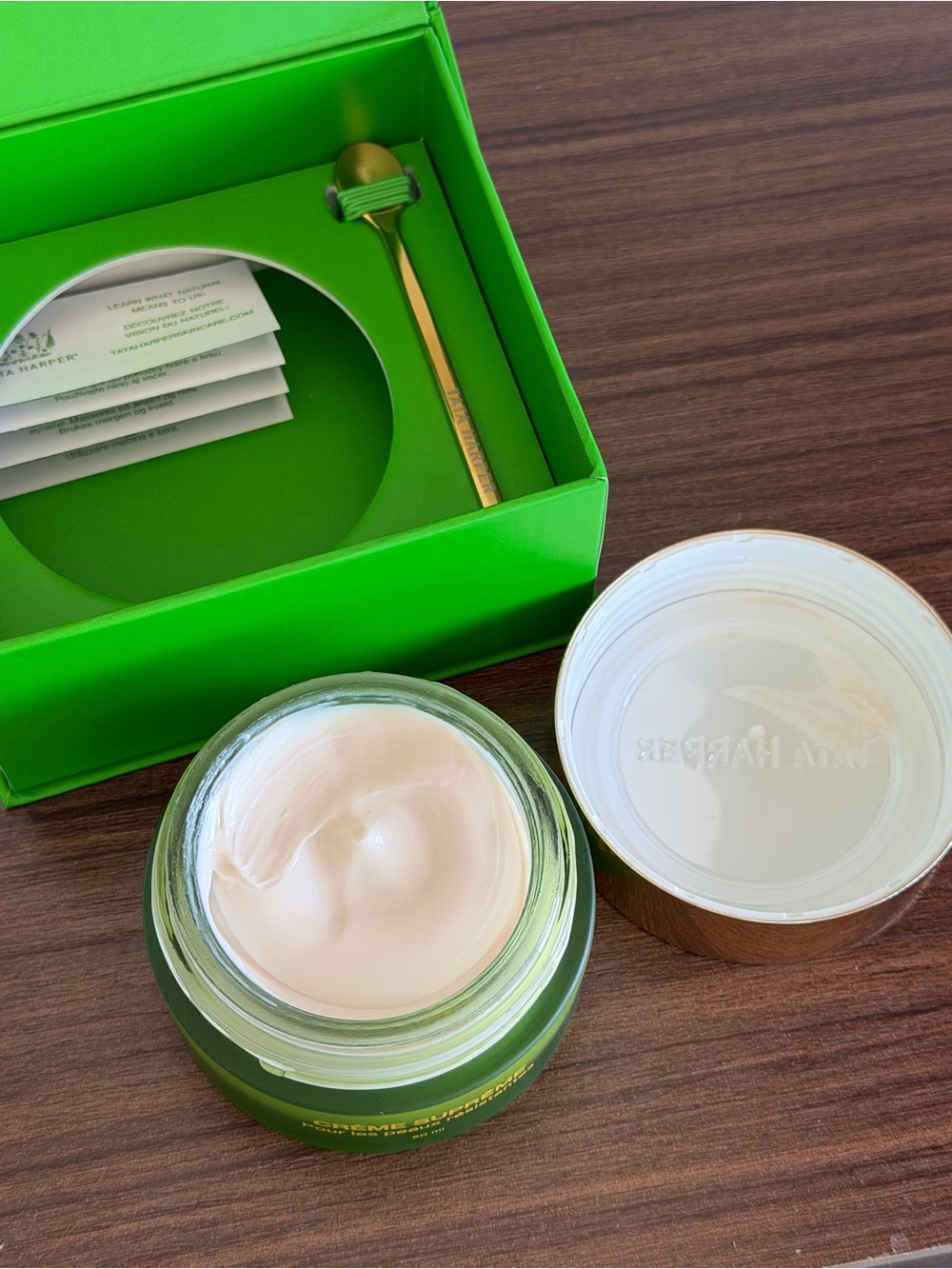 Tata Harper Green and Gold Crème Suprême Nourishing Face Cream - Picture 3 of 3